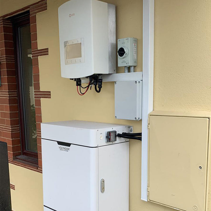 How the Grid-Tied Photovoltaic System Works with Hybrid Inverter & Energy Storage.