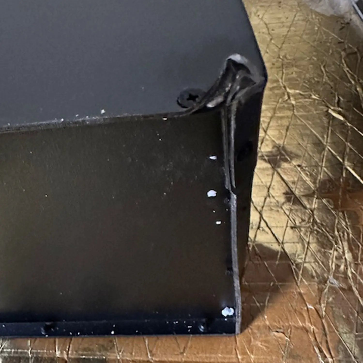 Pylontech US5000C Battery 4.8kWh – Cosmetic Dent – Works Perfectly - VoltaconSolar