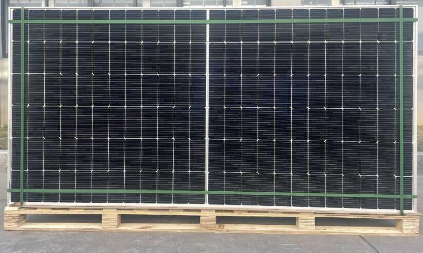 Renesola Bifacial Double Sided 550W (Max 665W) Pallet of 36 - VoltaconSolar